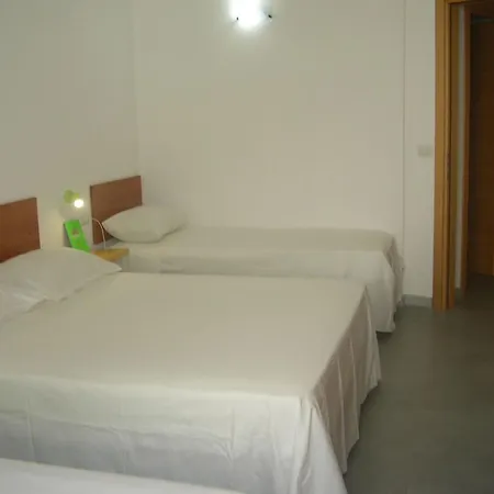 Helle Kellerwohnung By Interhome Appartement