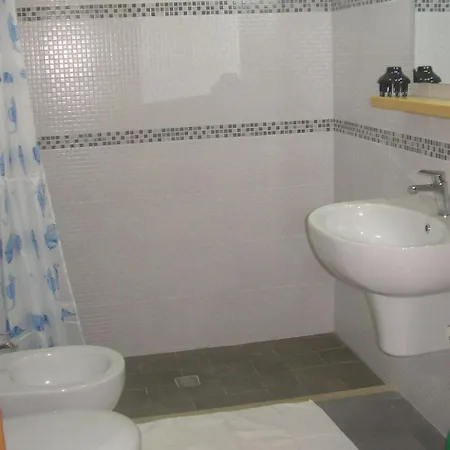 Helle Kellerwohnung By Interhome *